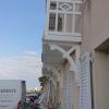 Balcon essence iroko style bord de mer